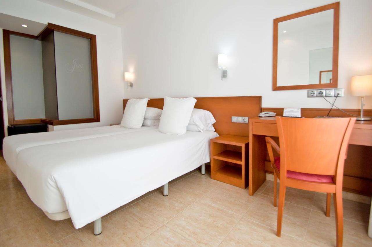 Hotel Jeni & Restaurant Es Mercadal