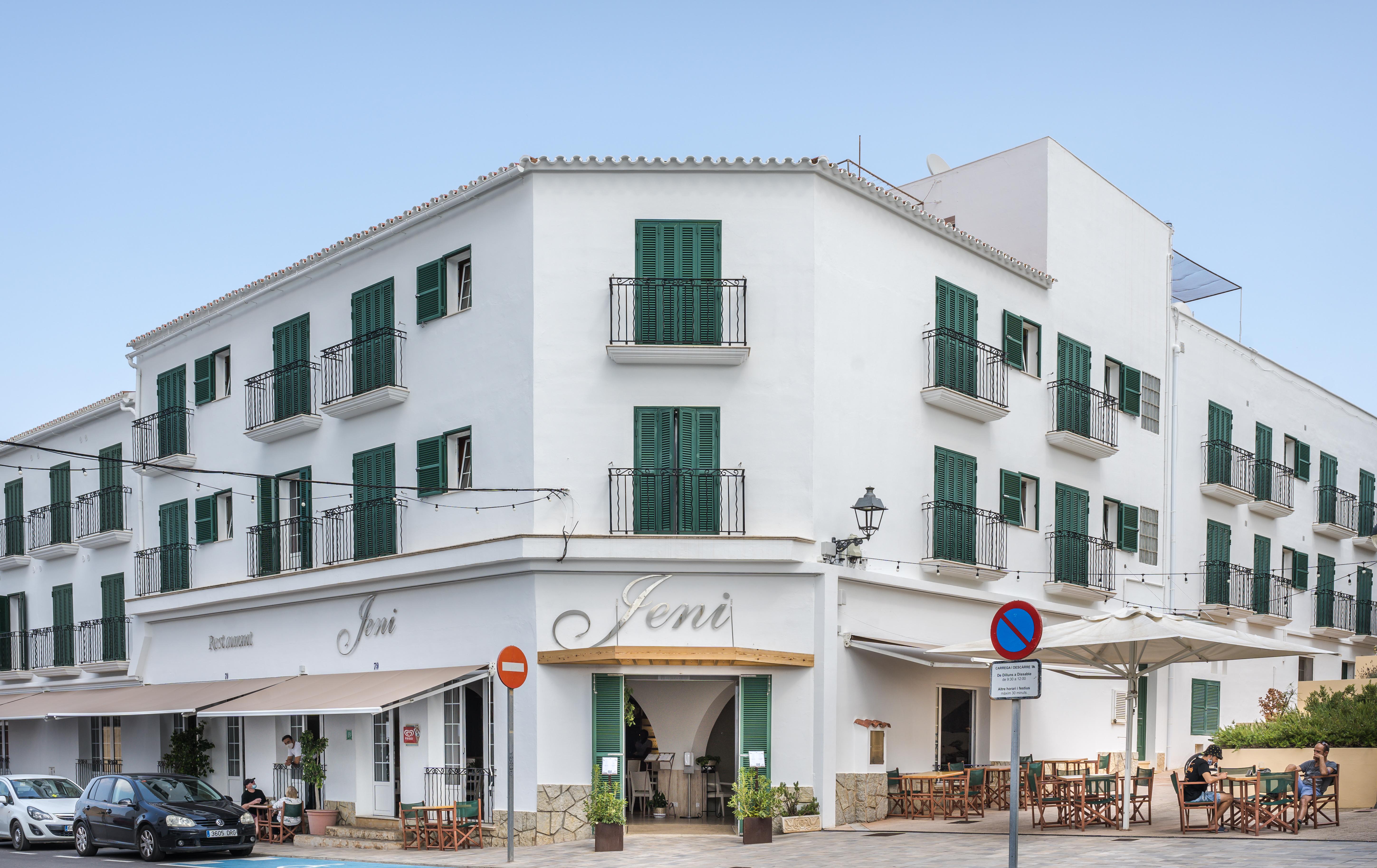 Hotel Jeni & Restaurant 3*