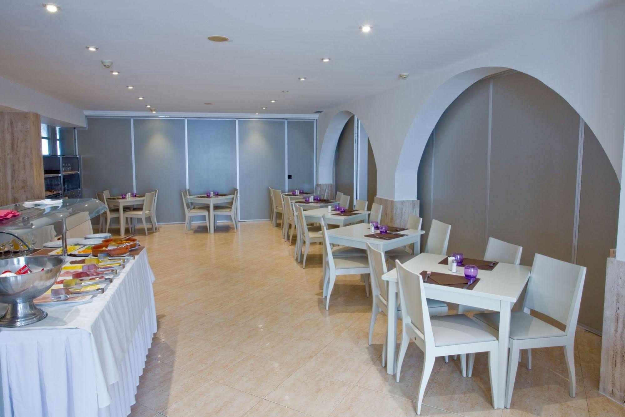 Hotel Jeni & Restaurant