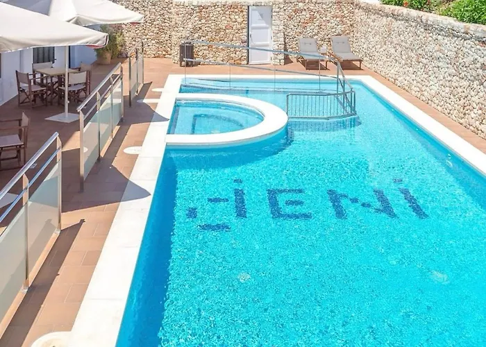 Hotel Jeni & Restaurant